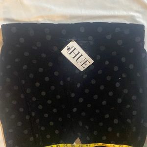 NWT HUE Burnout Dot Black Velvet Leggings Sz L